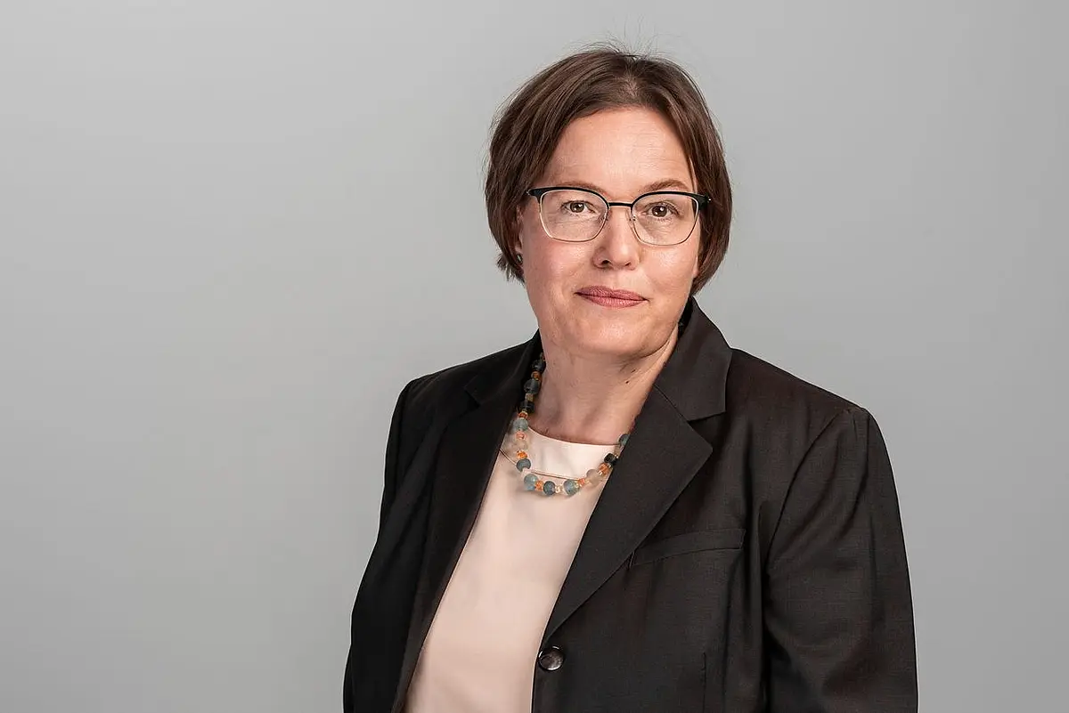 [Translate to Englisch:] Portrait von Prof. Dr. Anja Wolkenhauer