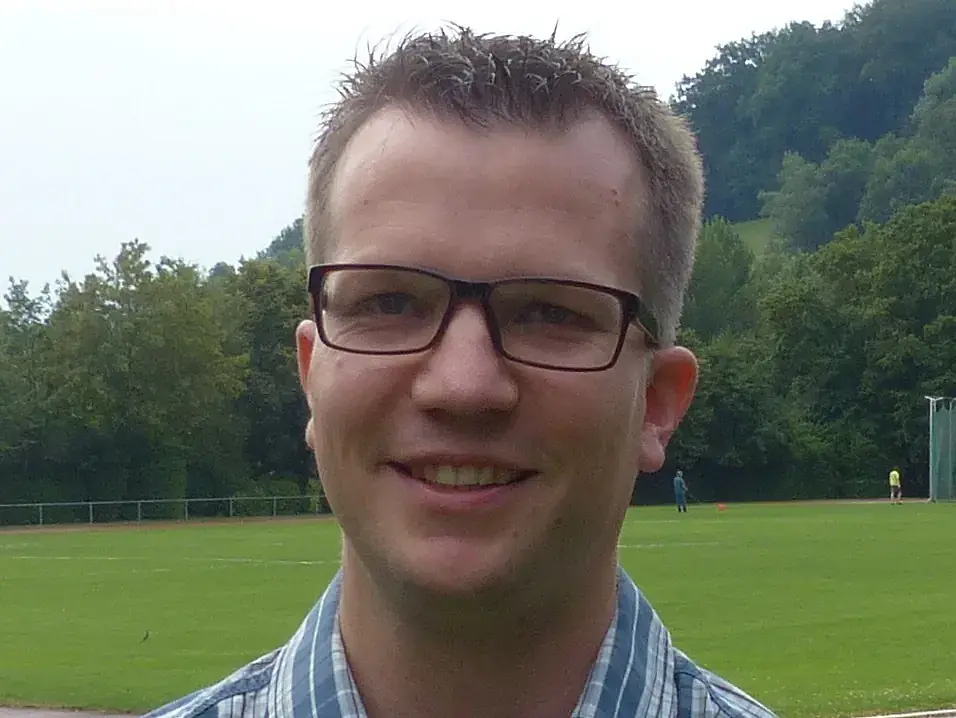 Dr. Thorsten Leber