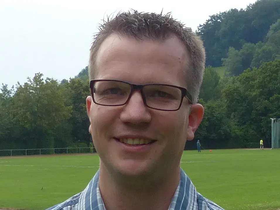 Dr. Thorsten Leber