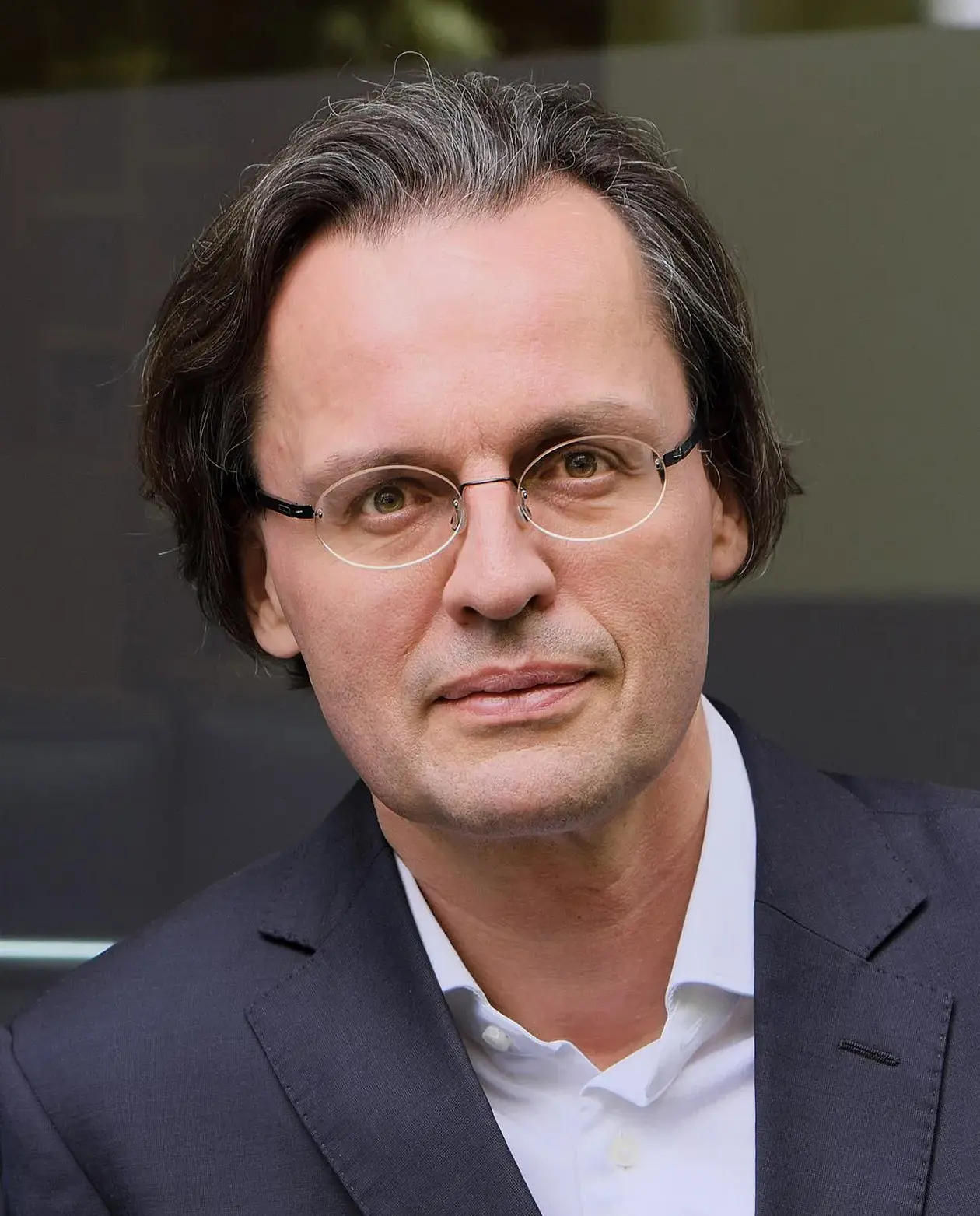 Portraitfoto Bernhard Pörksen