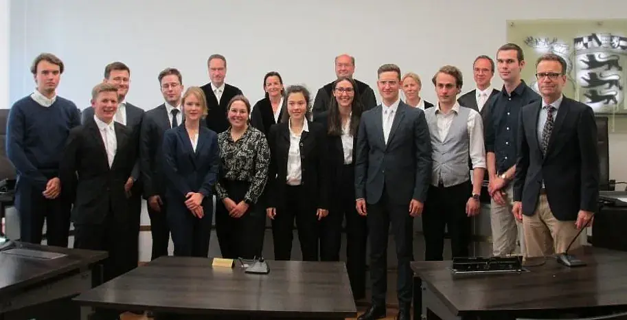 Team der Juristischen Fakultät beim VGH MootCourt 2023