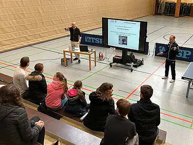  Vortrag mit Publikum