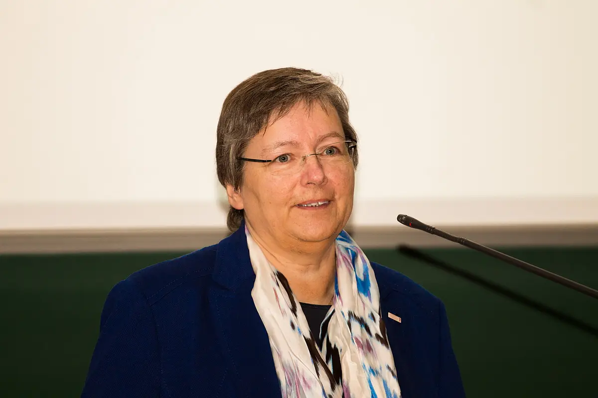 Professorin Dr. Ruth Scoralick