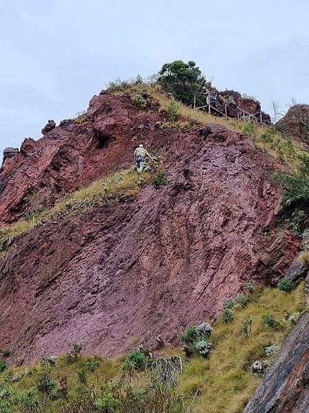 Sampling of the Lion Cavern sediments for measurements using optically stimulated luminescence.