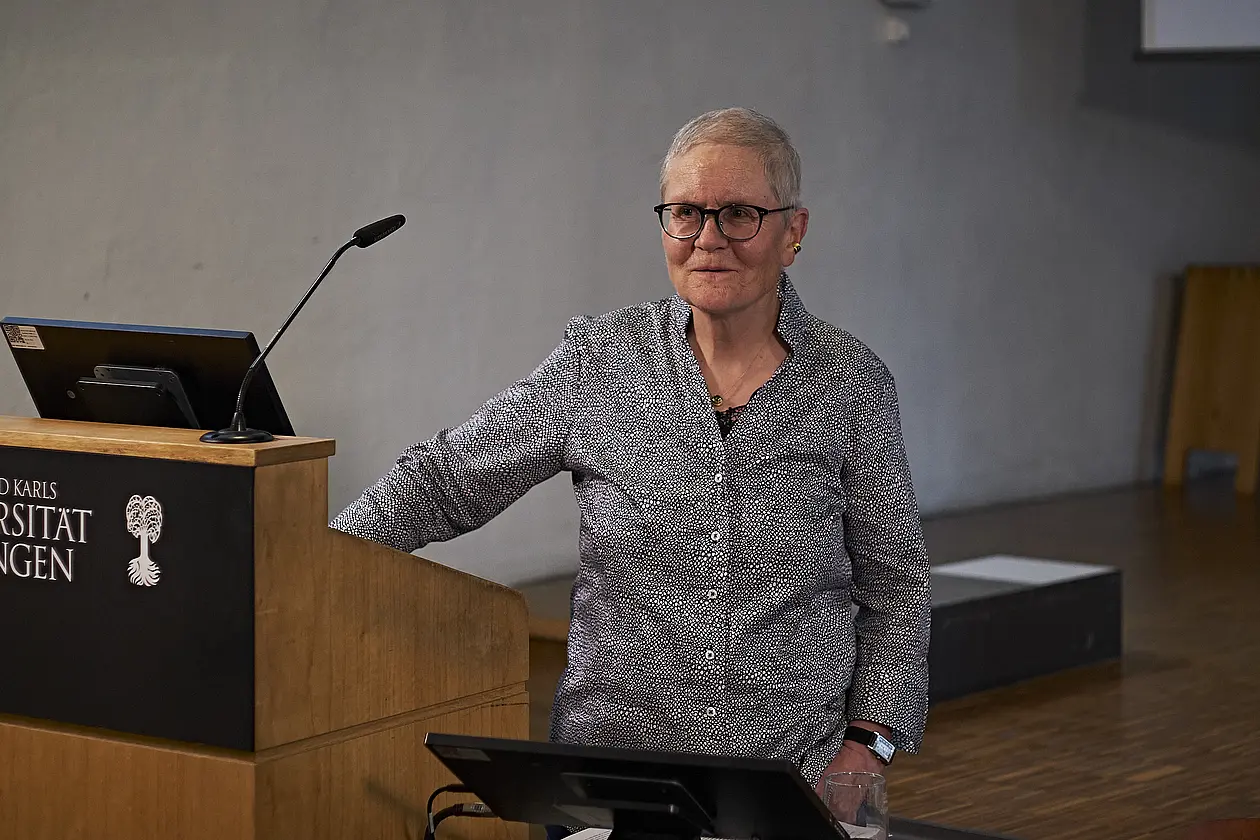 Prof. Dr. Verena Lobsien