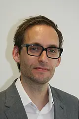 Professor Dr. Thomas B. Sattig. Foto: Michael Seifert