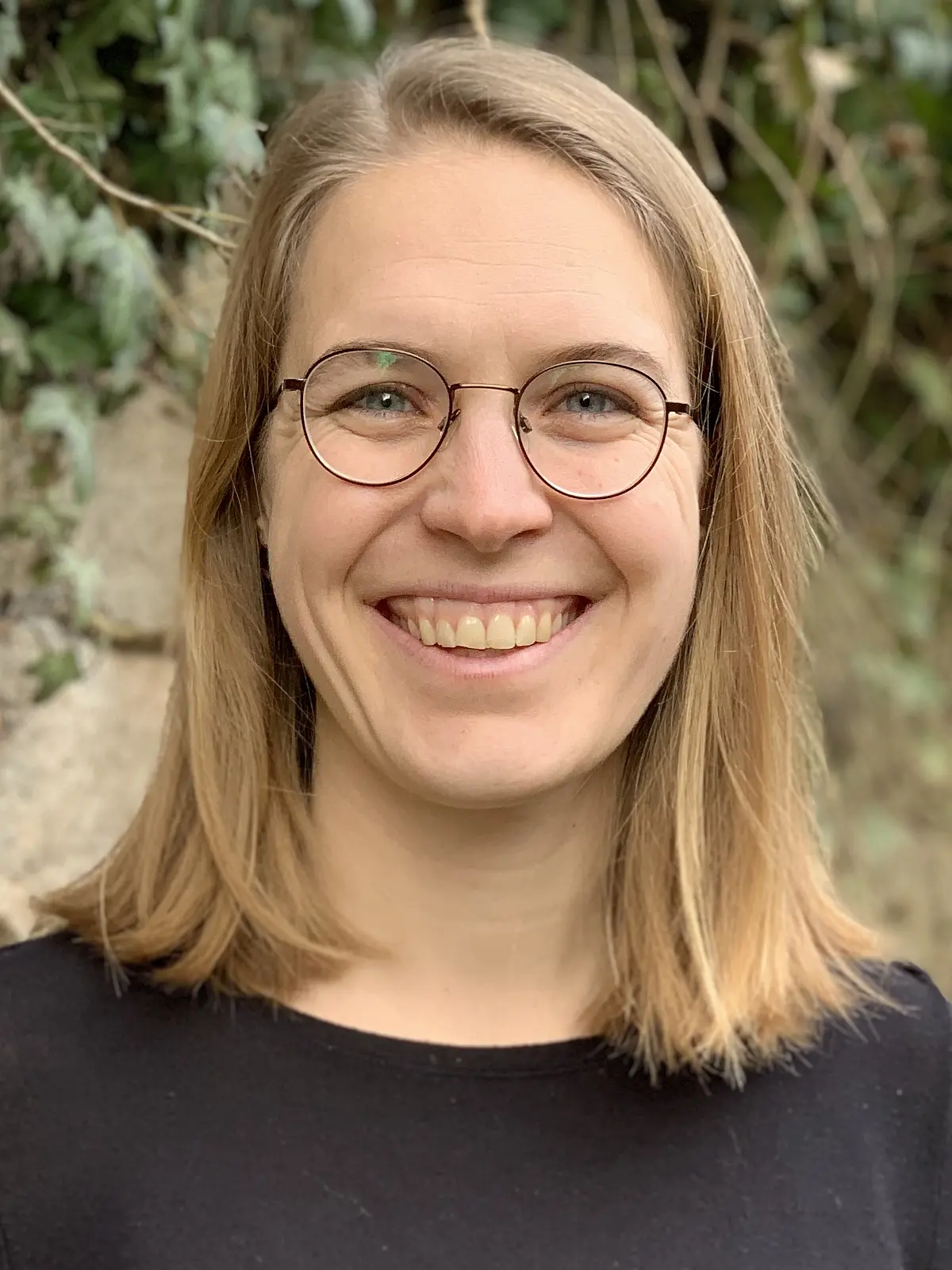 Portrait Picture of Isabel Denzel