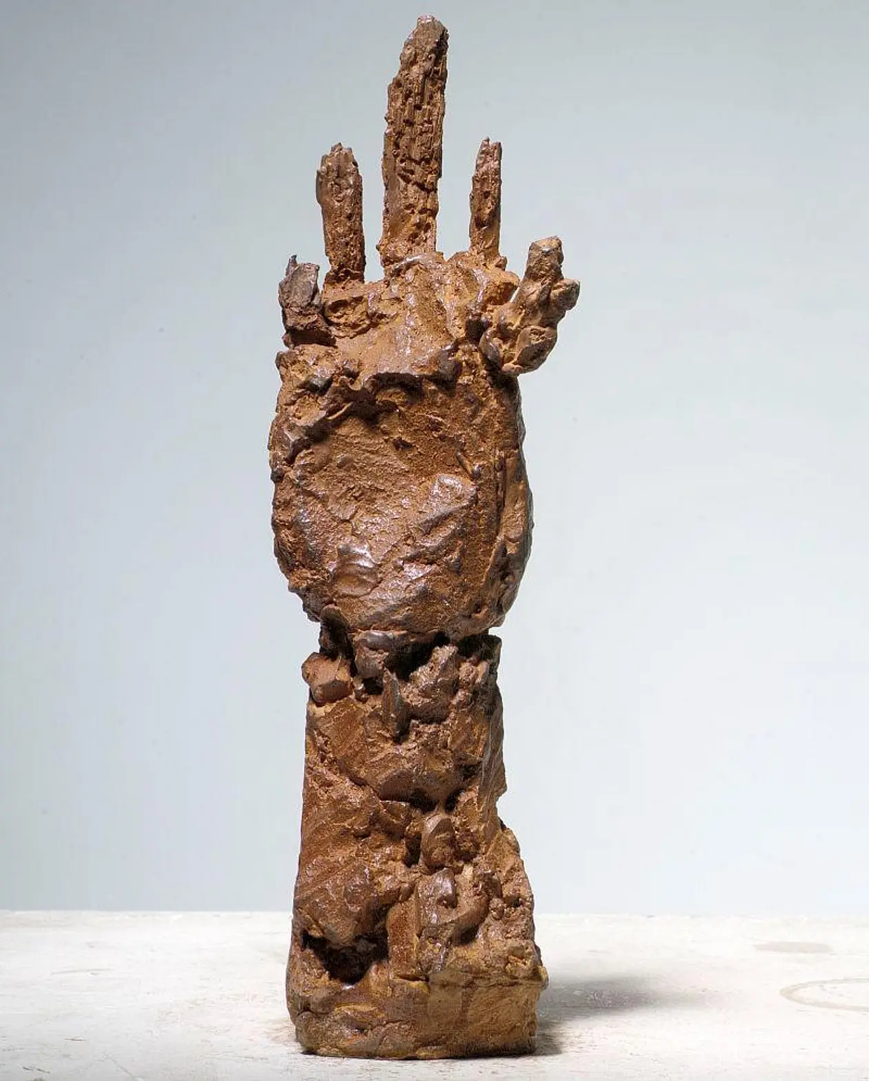 Skulptur „Corpus 15c“ – ausgewählte Werke Markus Daums sind auf Schloss Hohentübingen zu sehen.