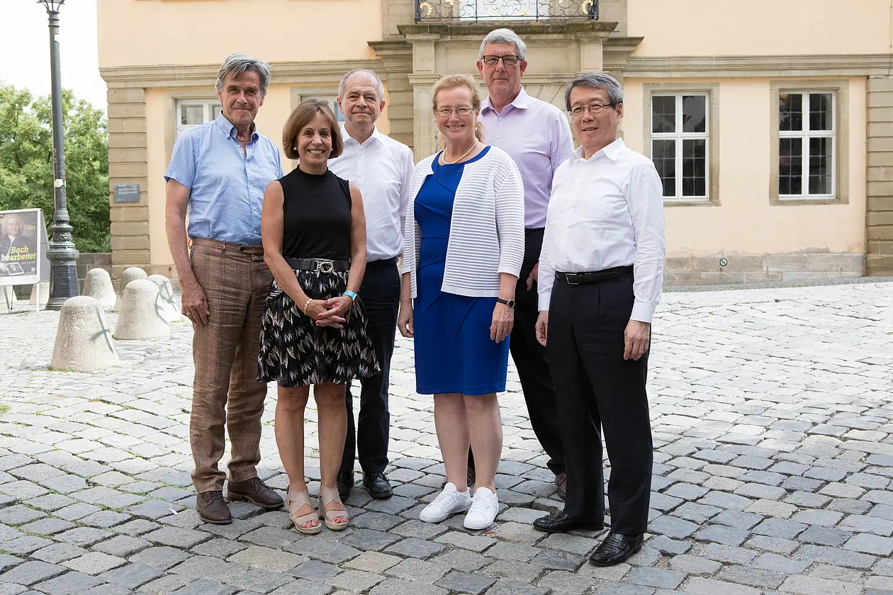 from the left: Prof.Dr. Sijbolt Noorda, Prof. Dr. Carol L. Folt, Professor Antonio Loprieno , Prof. Dr. Eva Åkesson, Prof. Dr. Christopher F. Higgins, Prof.Dr. Masashi Haneda. Foto: Universität Tübingen / Friedhelm Albrecht