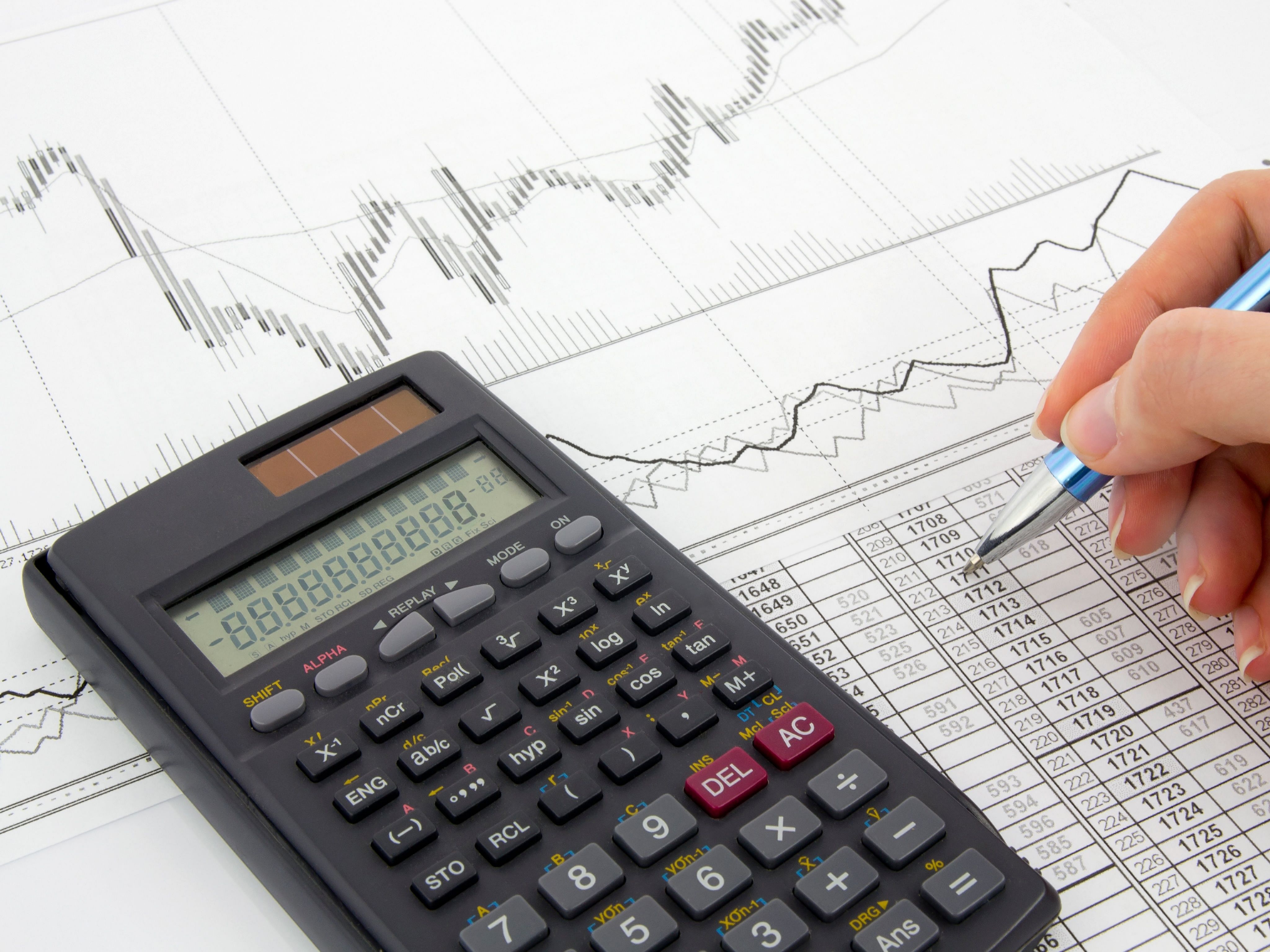 Master programs at the School of Business and Economics Universität