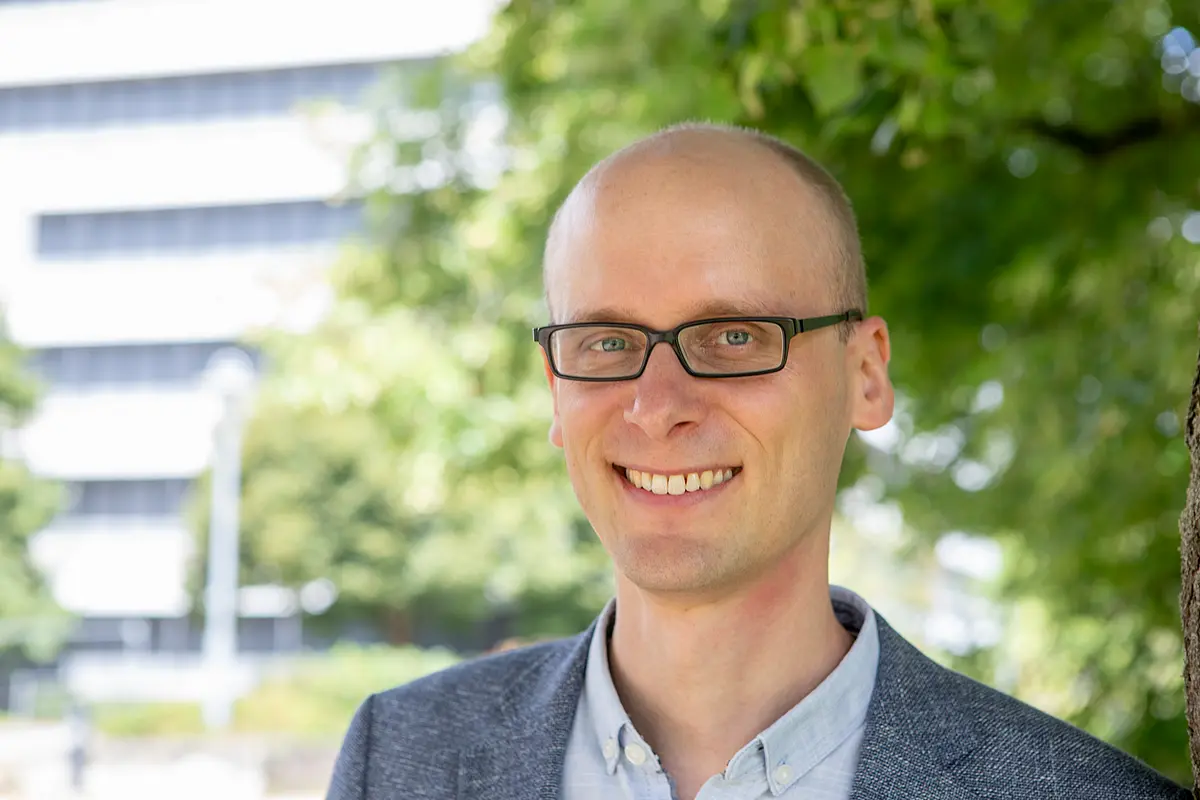 Professor Dr. Jan-Philipp Burde
