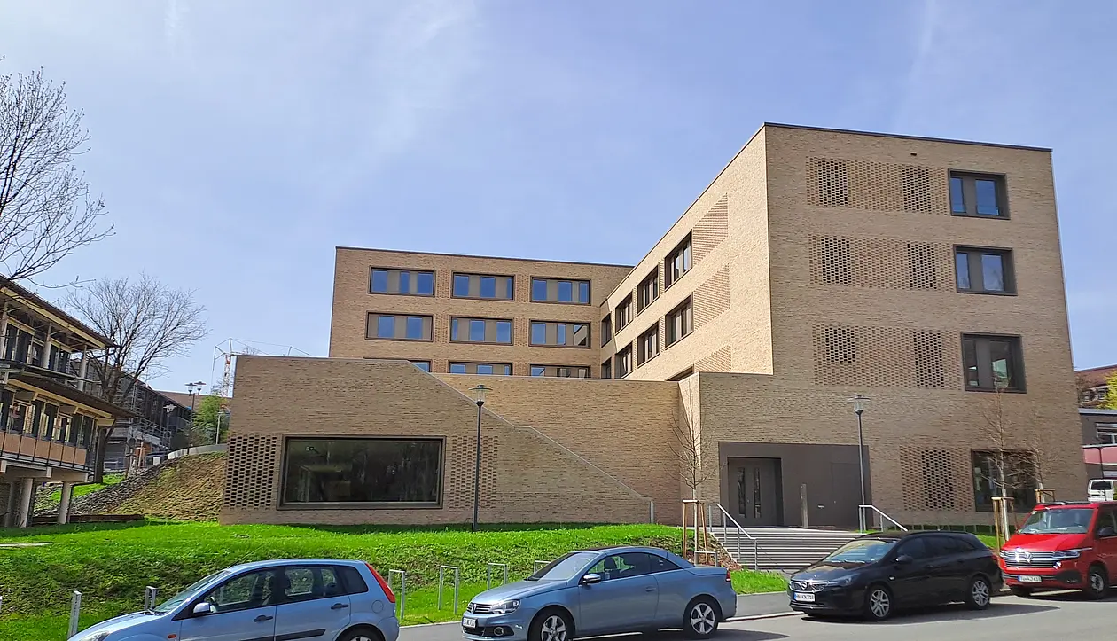 Gebäude Liebermeisterstraße 18, Ansicht von der Gmelinstraße
