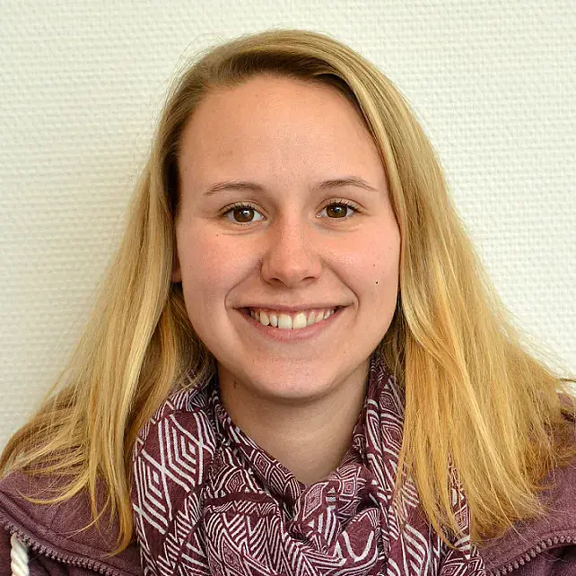 Anna Kirschbaum