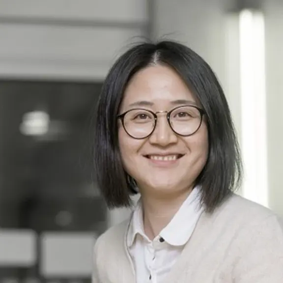 Portrait of Dr. Dan Zhang