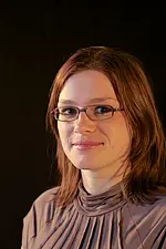 Neue Ansprechpartnerin für die zentrale Alumni-Arbeit und das zentrale Veranstaltungsmanagement der Universität Tübingen: Simona Steeger. Foto: Friedhelm Albrecht