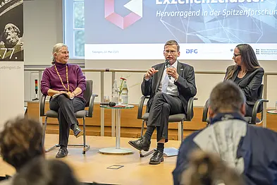 Auf die Verwaltung der Universität kommen damit auch neue Herausforderungen zu. 