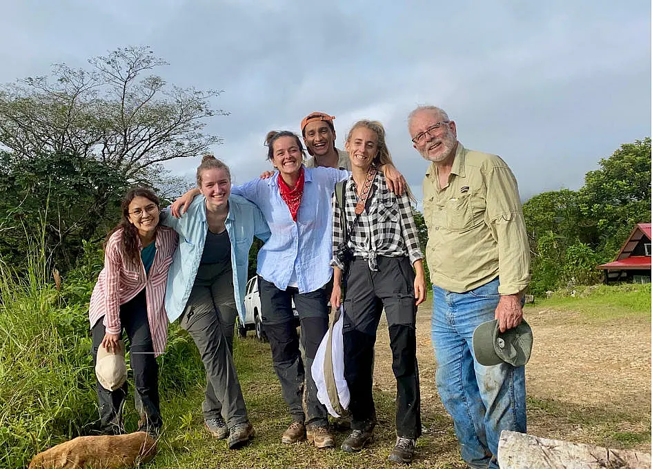 Group picture of the research team in Panama
