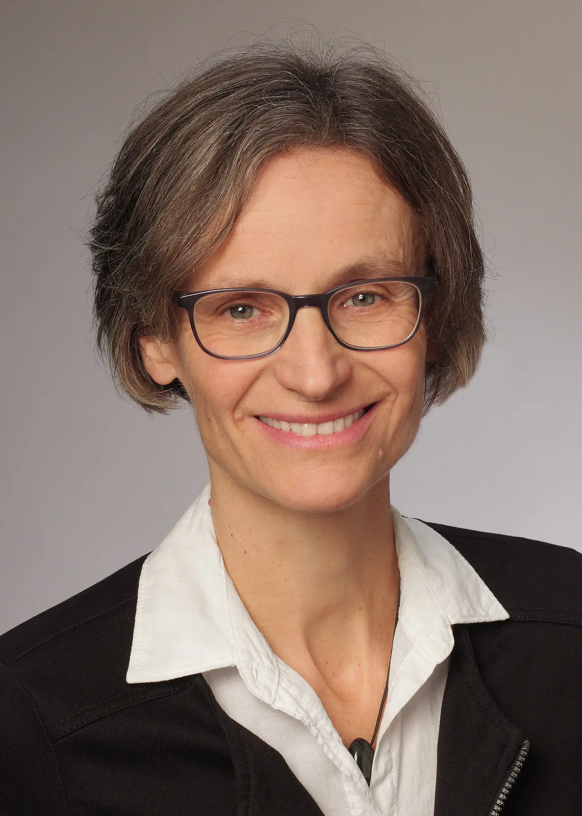 Dr. Anne Wissing