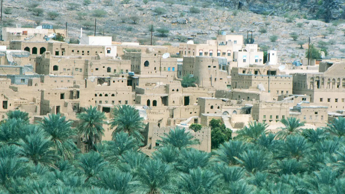 Abb. 1: Die Oasenstadt al-Ḥamrāʾ