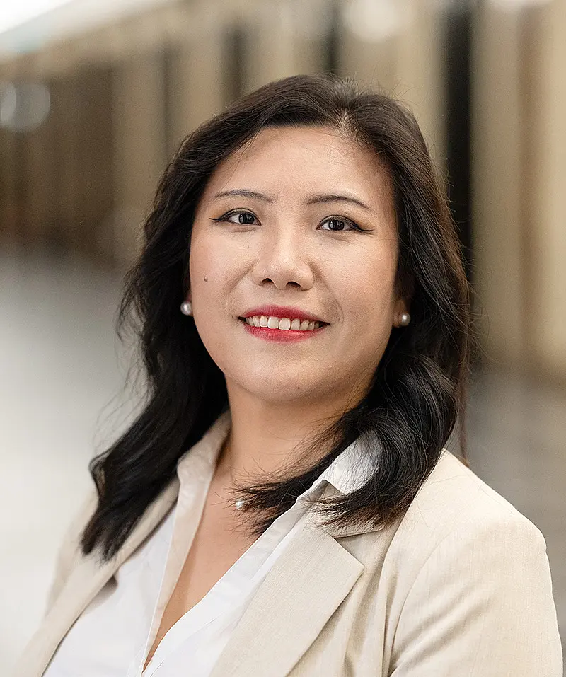 Portraitbild von Peng Liu.