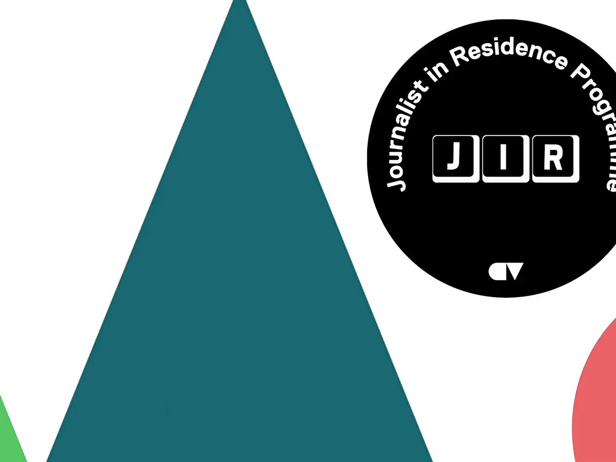 Das Bild zeigt das Logo von „Journalist-in-Residence”.