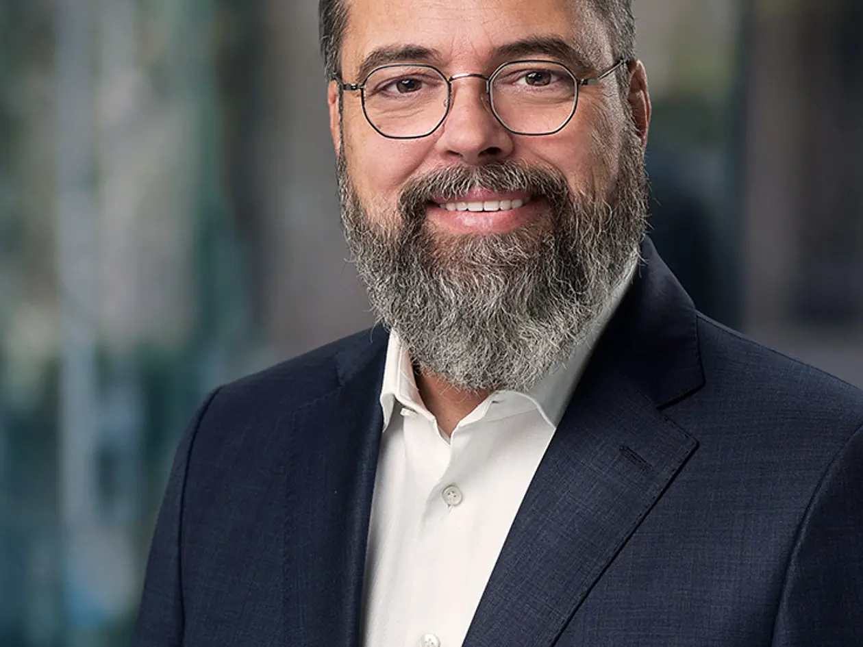 Portrait von Uni Tübingen Alumnus Axel Wehrle
