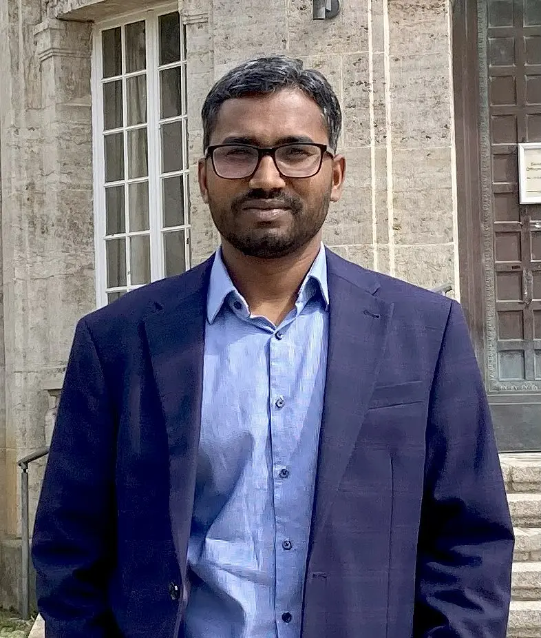 Portrait photo of Deep Chand 