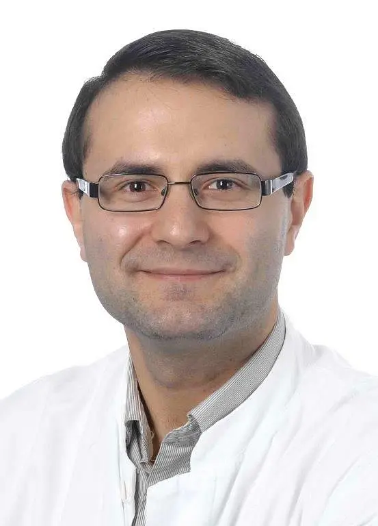 Portraitfoto Maximilian Niyazi