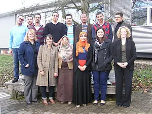 11 Mediziner/innen aus Ägypten und Tunesien waren als iGET-Trainees im Rahmen eines DAAD-Programms an der Medizinischen Fakultät und am Kompetenzzentrum Medizindidaktik Baden-Württemberg zu Gast. Die Gruppe hat sich hier mit den beiden Trainerinnen Fra