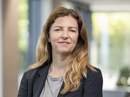 Portrait von Esther Kühn