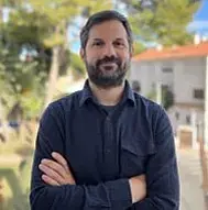 Portrait photo of Damián Omar Martínez 