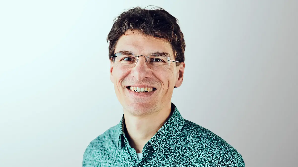 Portrait photo of Prof. Dr. Georg Martius