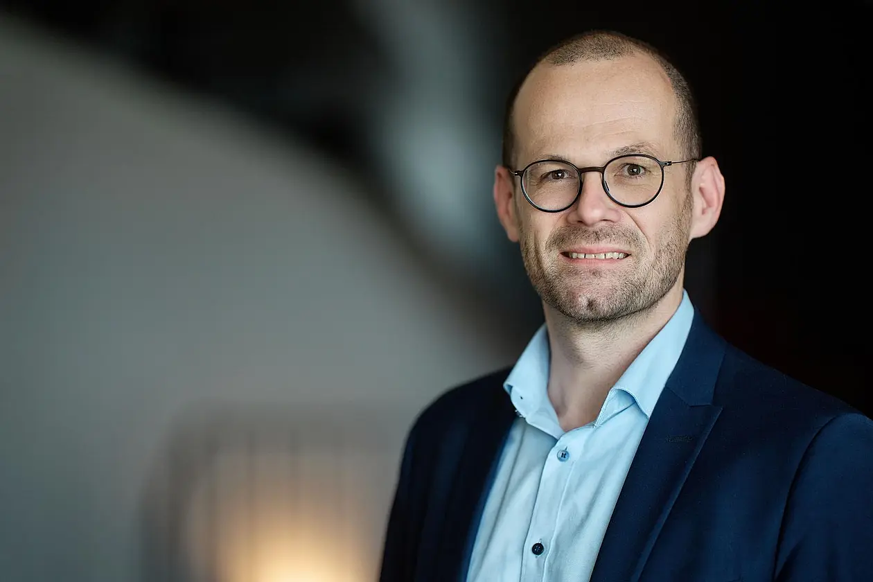 Portraitfoto Steffen Hage