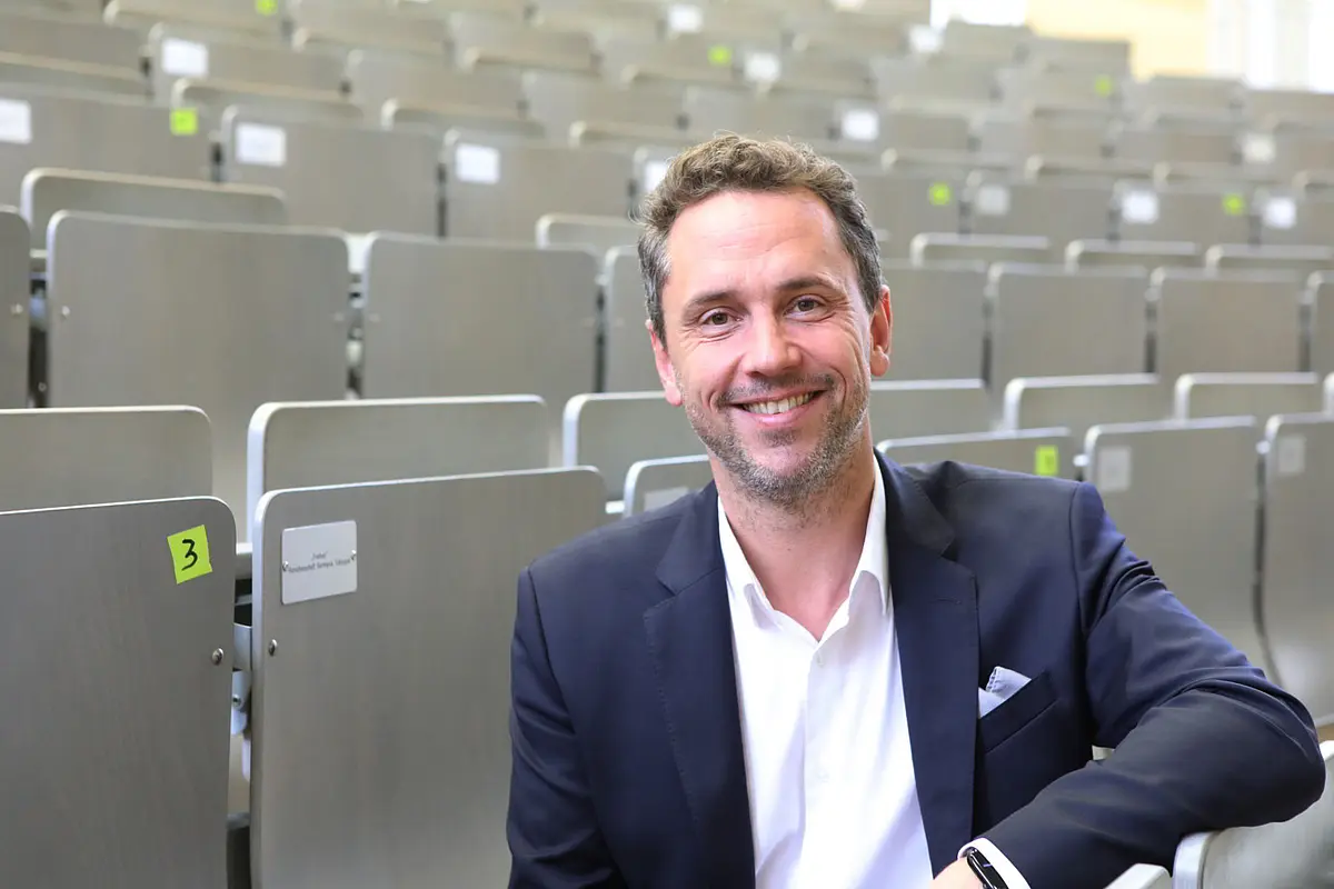 Professor Dr. Jörg-Markus Hitz