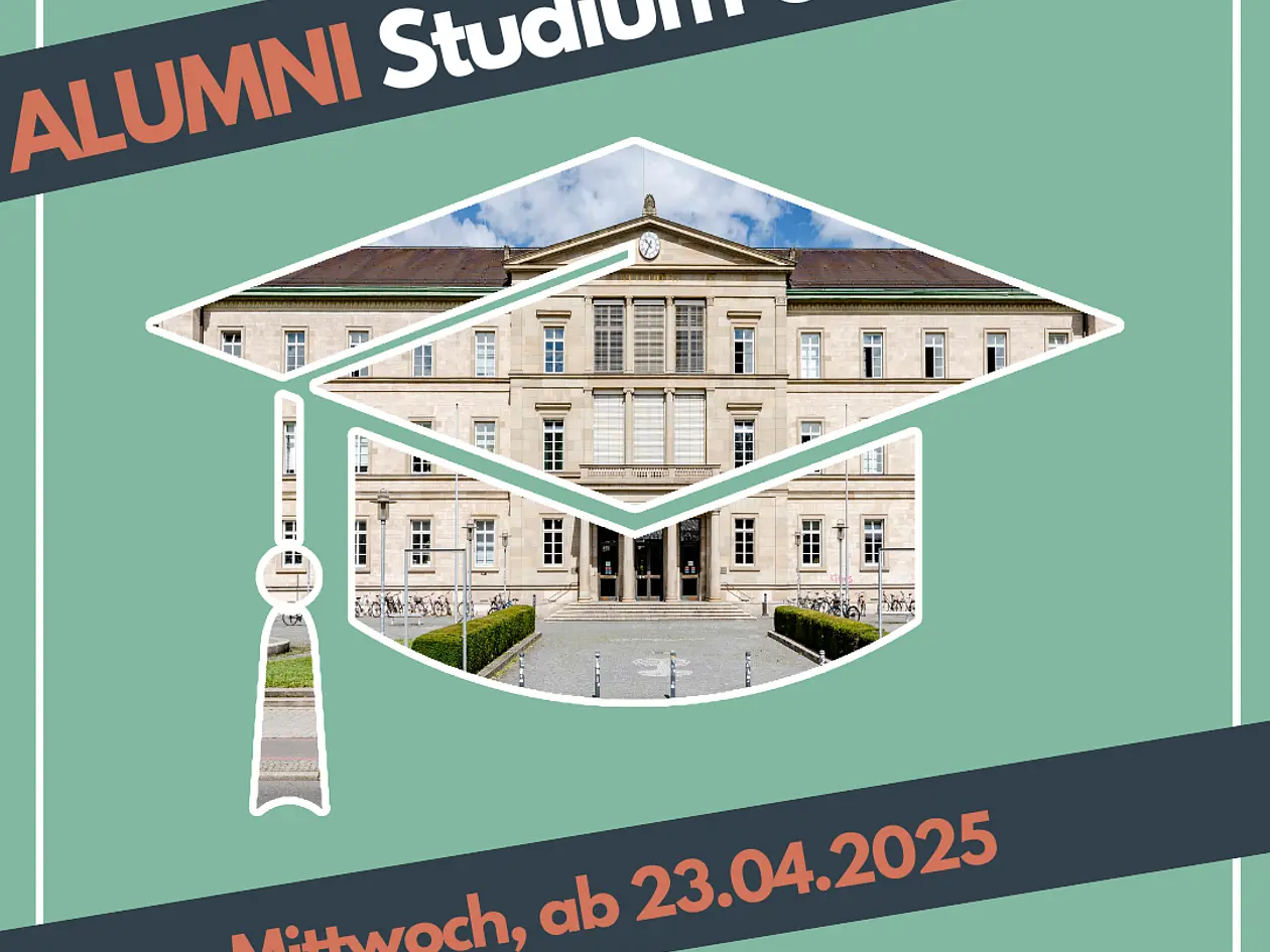 Moderne trifft Tradition: Die neue Aula im Mittelpunkt unseres Alumni-Events! Vor einem mintgrünen Hintergrund hebt sich die Silhouette der Aula ab – gekrönt von der ikonischen Schablone eines Alumni-Huts. Klare Schriftzüge präsentieren die wichtigsten Event-Infos, während das Design eine Verbindung zwischen Vergangenheit und Zukunft schafft.