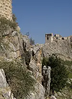 Anazarbos, Burg